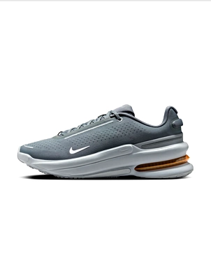 NIKE AIR ZOOM UPTURN SC - Size 8